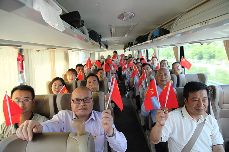 “永遠(yuǎn)跟黨走 奮進(jìn)新征程” 集團(tuán)機(jī)關(guān)黨委組織開(kāi)展主題黨日活動(dòng)